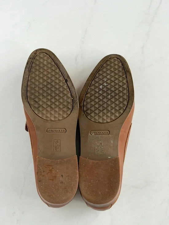 Aerosoles Brown Leather Loafers 7.5 Slip On Flat Classic Minimal - Picture 5 of 9